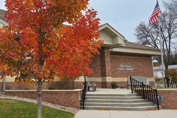 springfield public library mn fall from the front