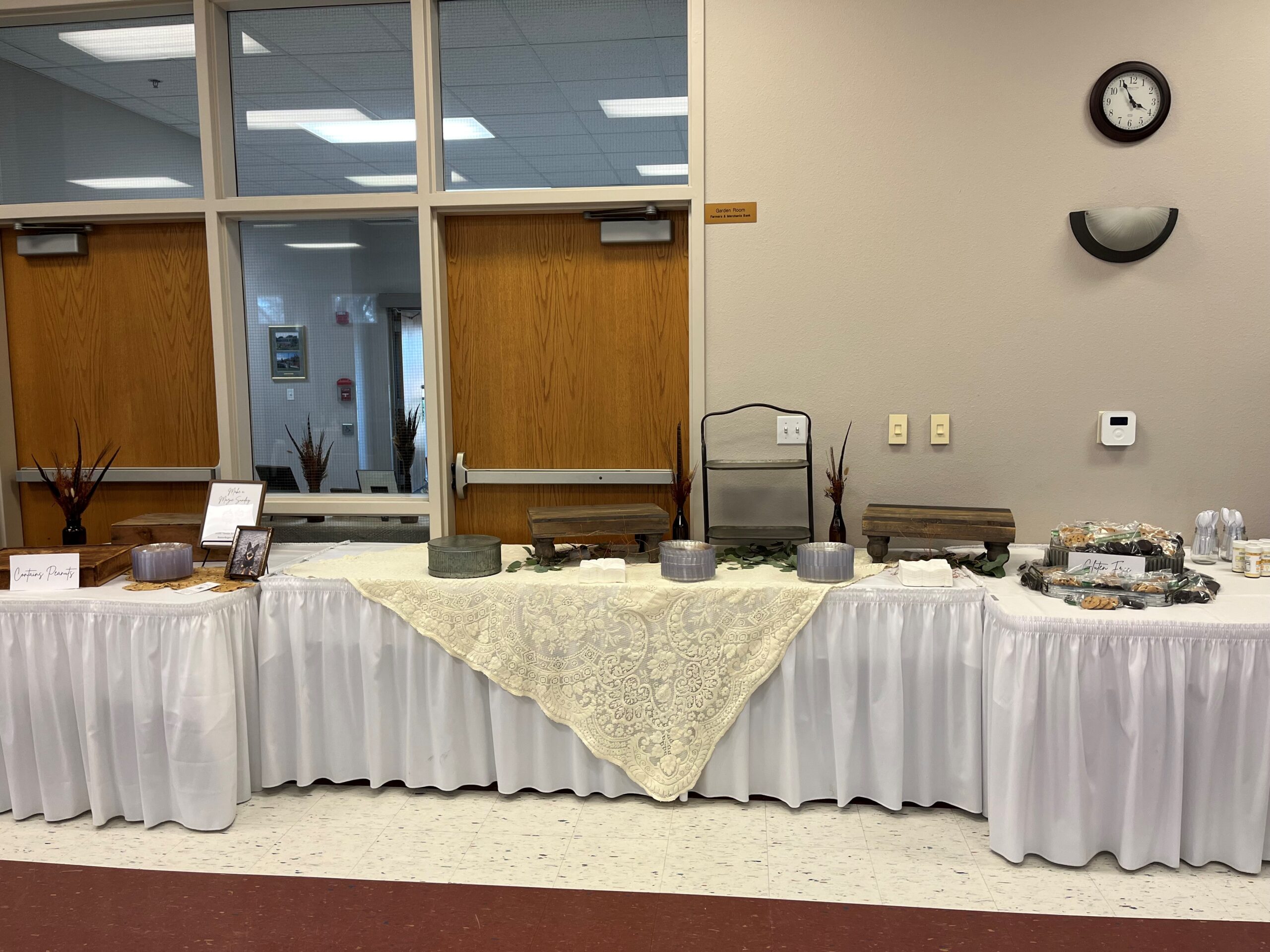 reception table at wedding