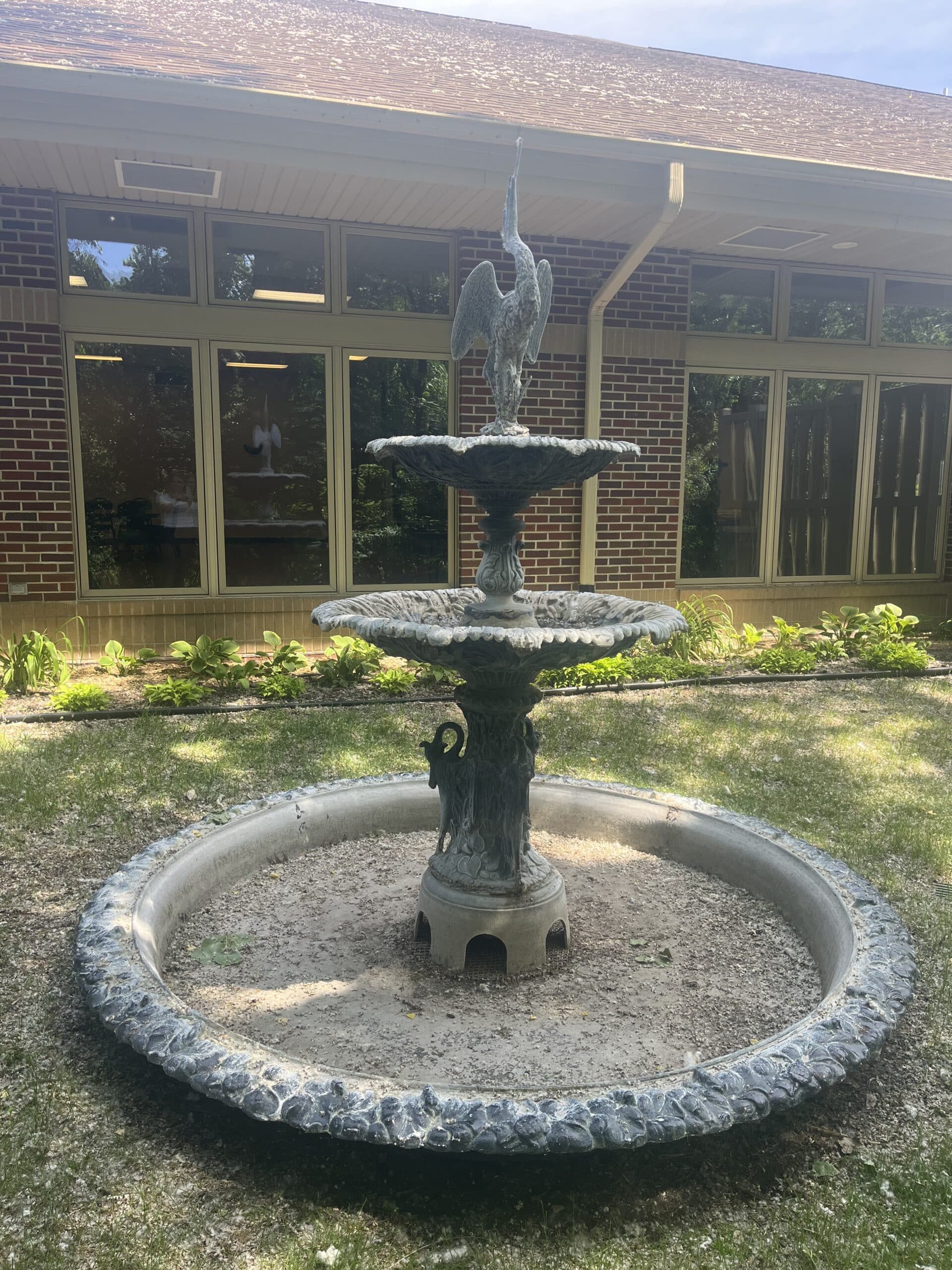 community center surplus property non used water fountain