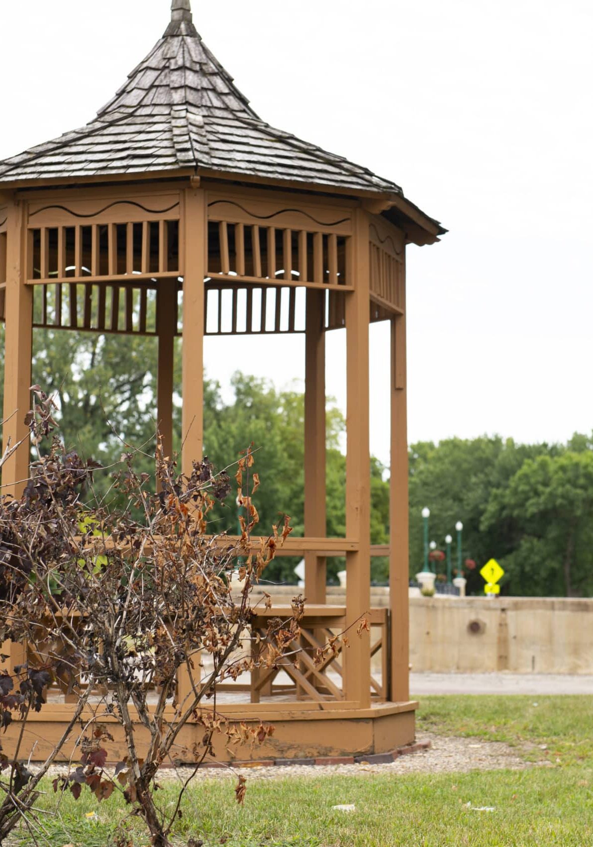 veterans memorial, a war memorial's